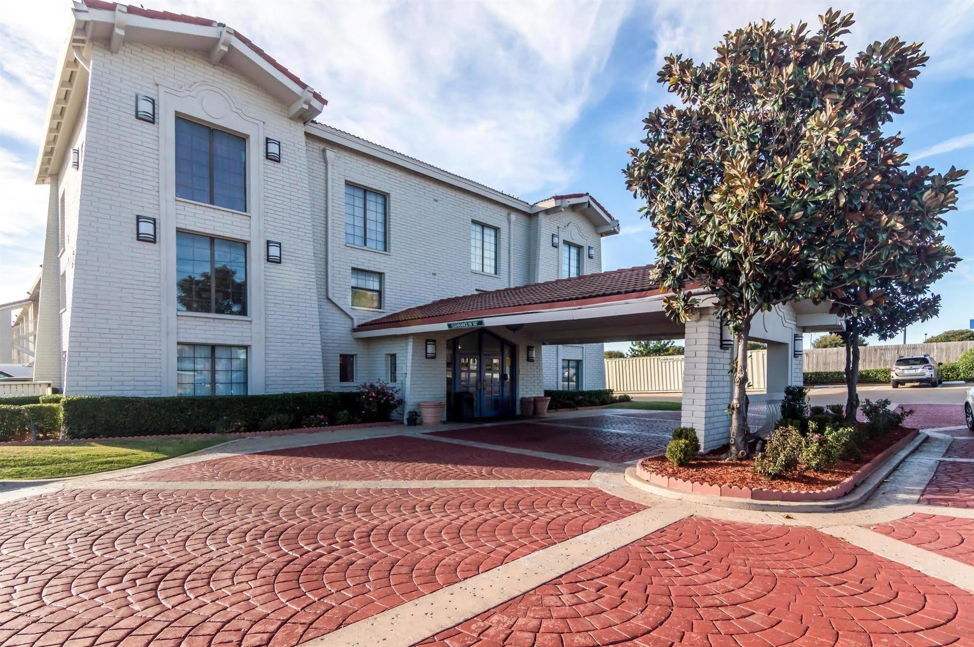 Econo Lodge Del City Exterior foto